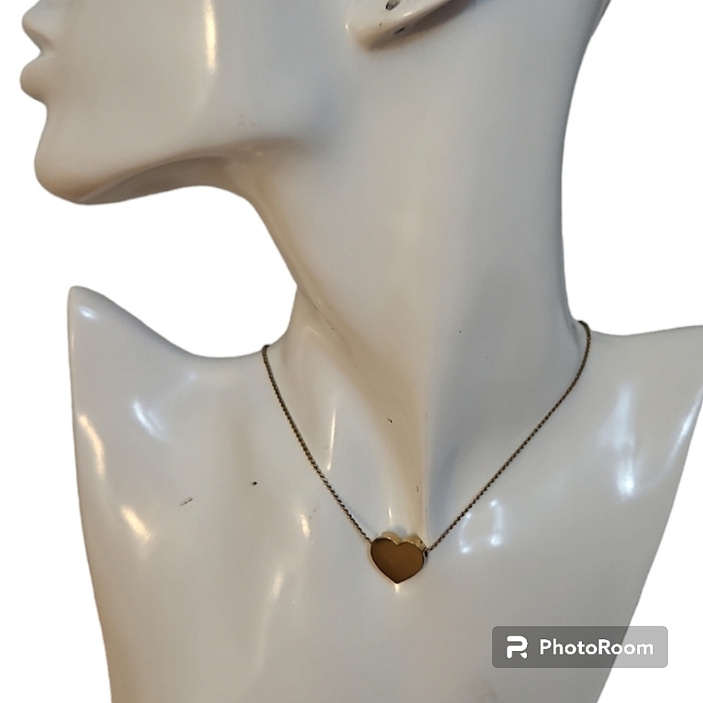 Dainty Sliding Heart Pendant Coquette Chain Necklace
